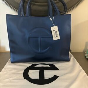 BRAND NEW Telfar bag (blue )